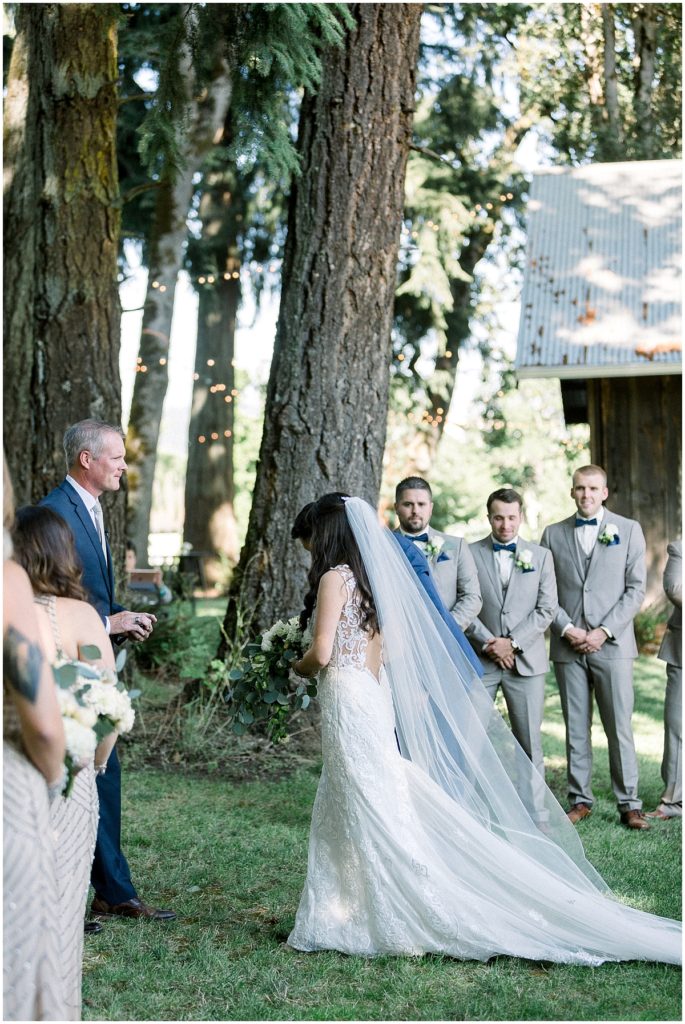 Classy Oregon Wedding | Jasper house farm | Ashley Cook Photography