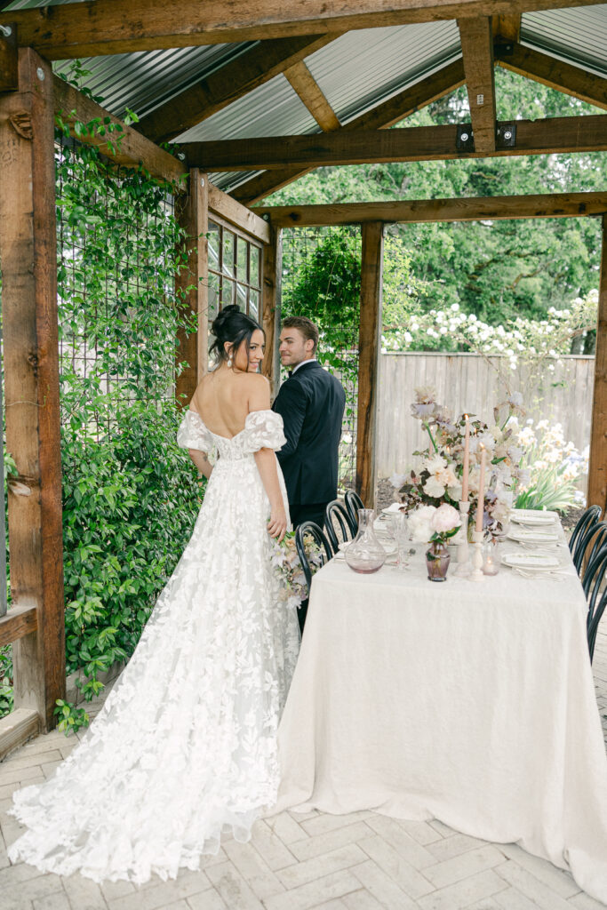 Spring wedding in Oregon