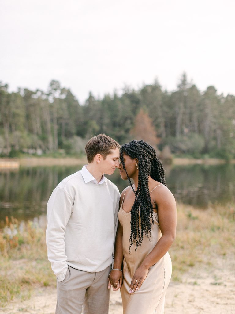 Oregon Engagement - Engaged couple with their heads together