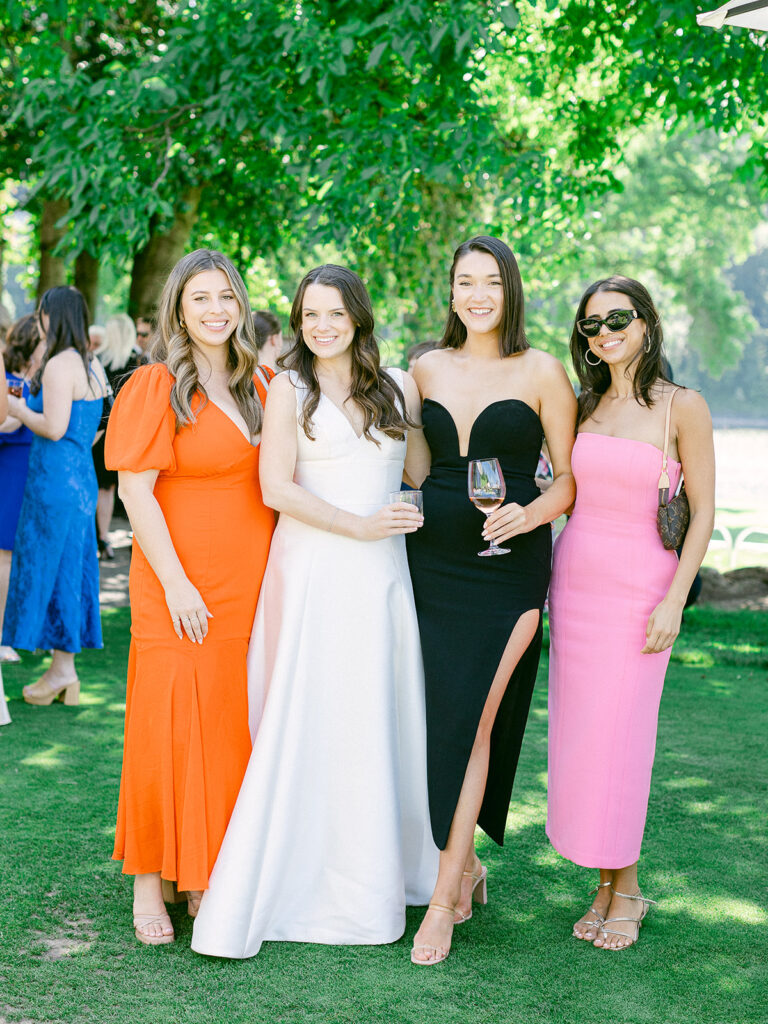 Chic Wedding Guest at an Oregon Wedding