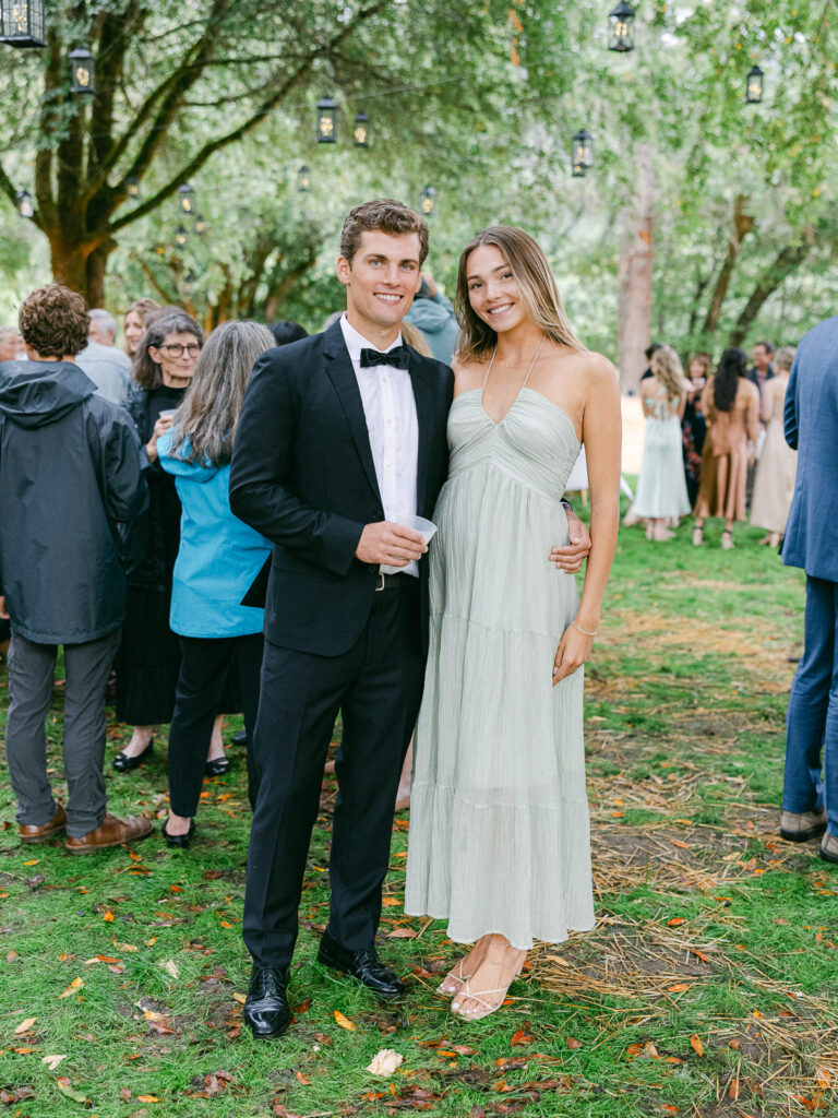 Chic Wedding Guest at an Oregon Wedding