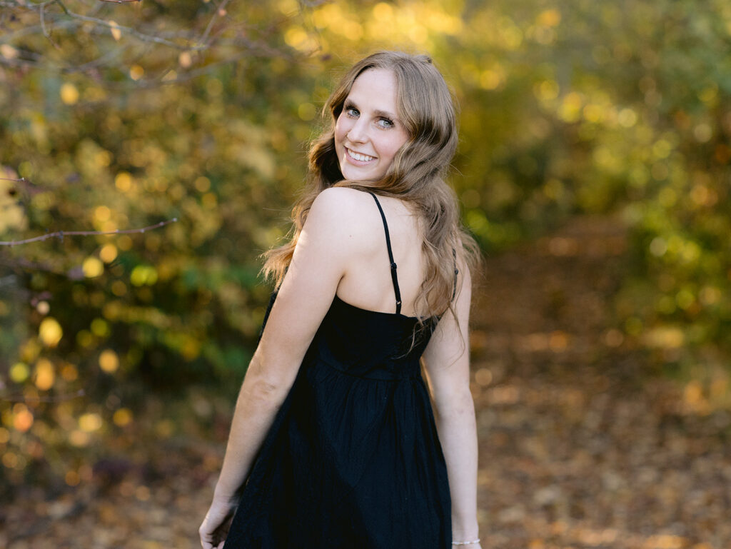 Eugene senior photos season featuring layered fall outfits