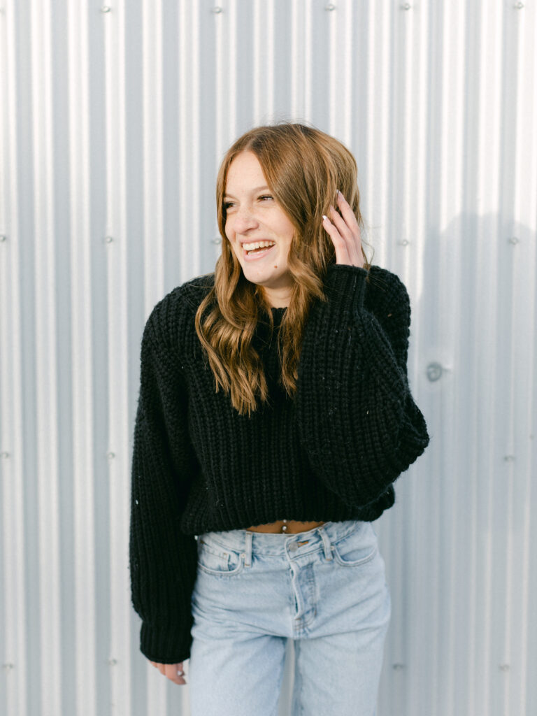 Urban senior portrait in downtown Eugene