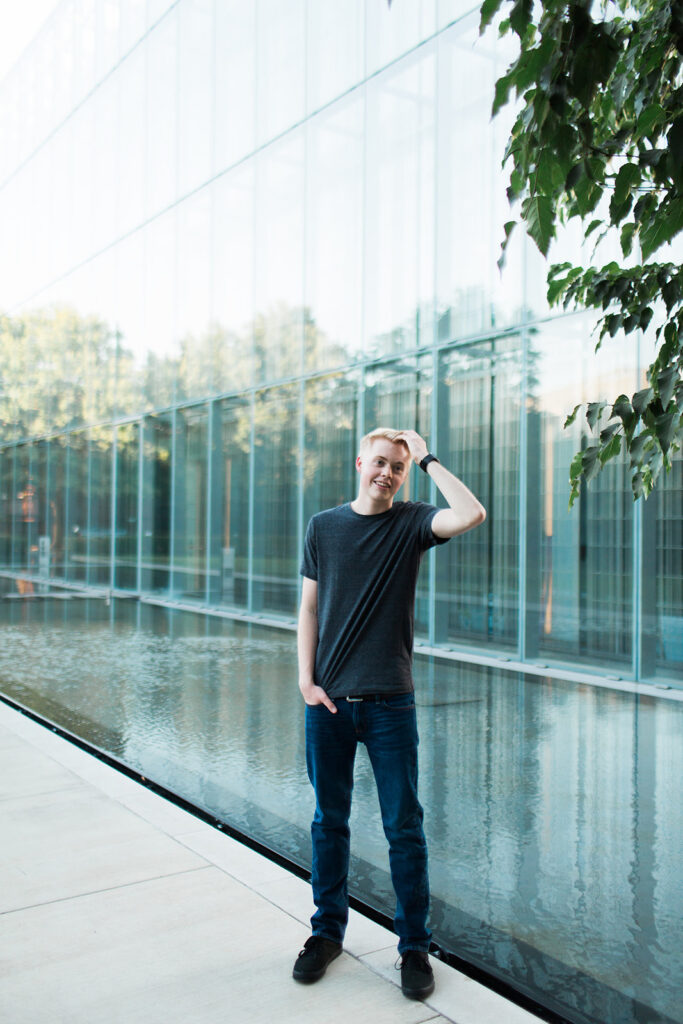 Urban high school senior session in Eugene Oregon