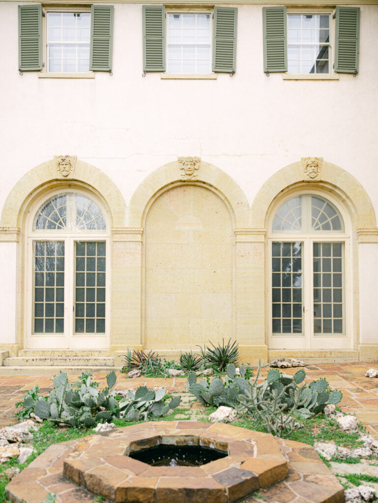 European-inspired wedding editorial at Philbrook Museum of Art