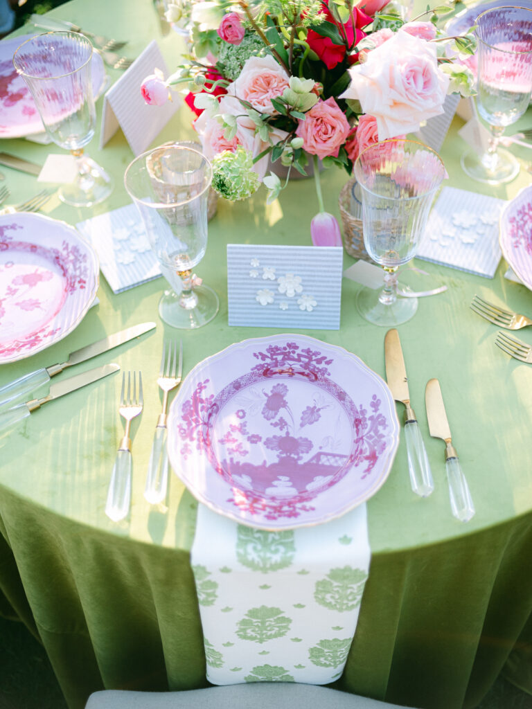 Sophisticated wedding table setting with floral centerpiece